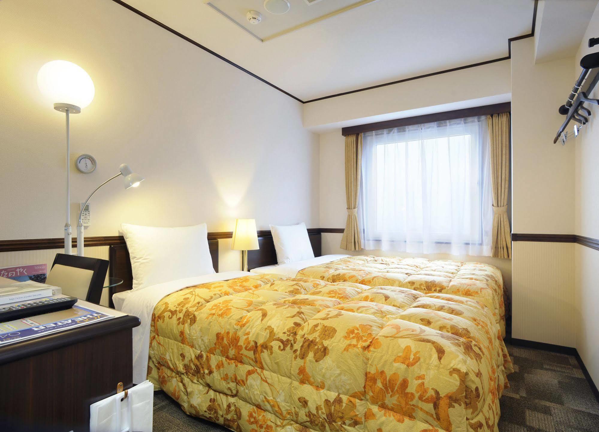 Toyoko Inn Osaka Jr Noda Ekimae Εξωτερικό φωτογραφία